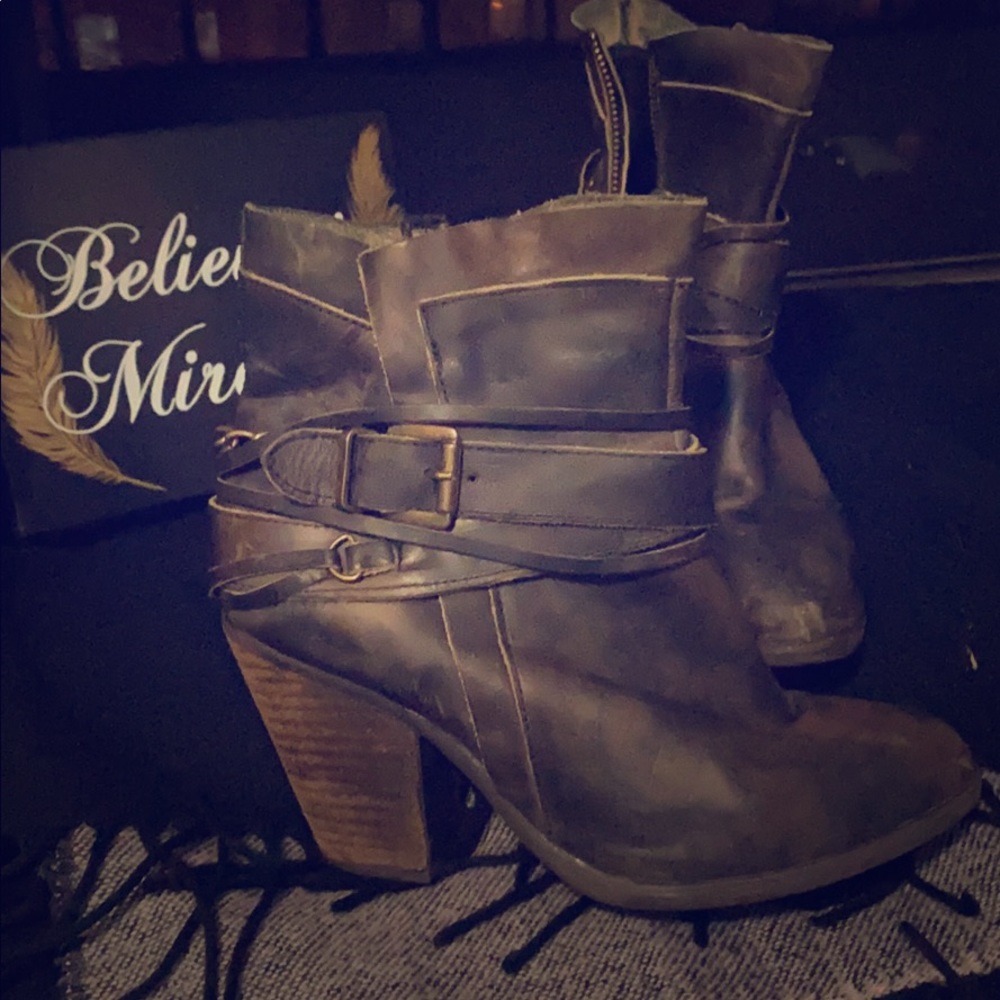 Steve Madden booties